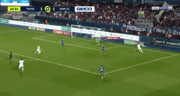  2-1逆转！法甲9亿豪门险翻车，7000万新援刷爆19年神迹